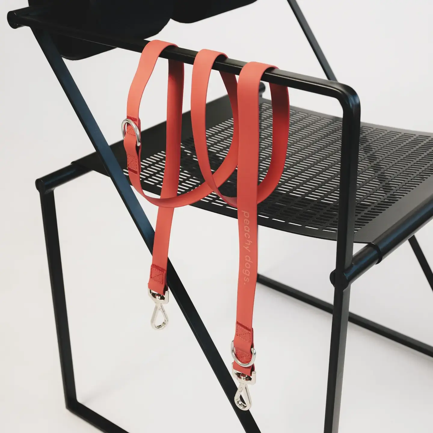 Peach Dogs - On-The-Go Leash Chestnut