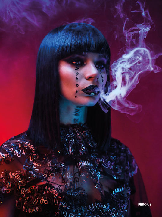 Feroce Mag Vol.5 _ The Queen of the Damned 7.jpg