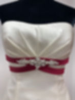 Thumbnail: Vintage Wedding Dress