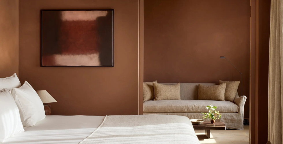 Zannier Ile de Bendor luxury room with fine linens