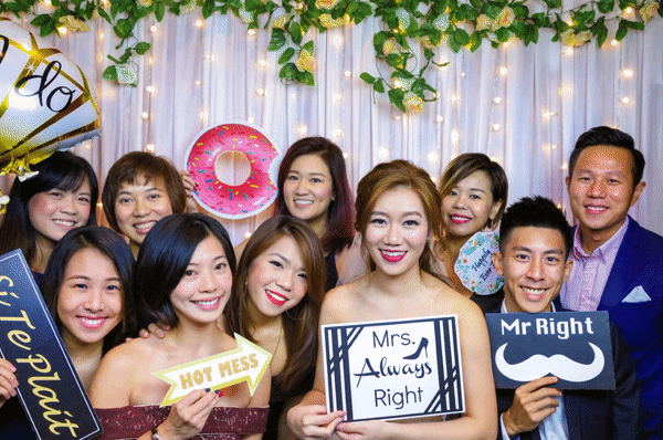 Wedding Photobooth with Fairylights at Singapore Marriott Tang Plaza Hotel