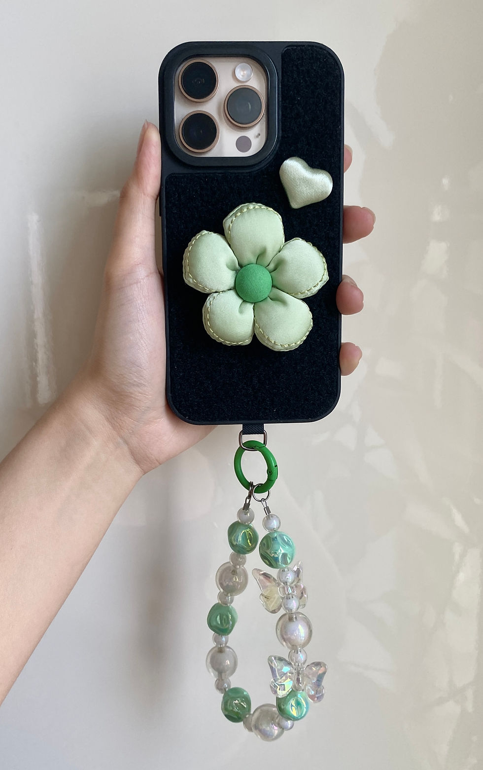 Thumbnail: Dreamy Butterfly Phone Charm -Green