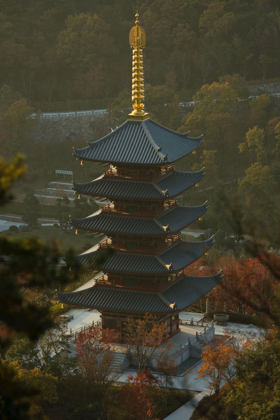 The five-story pagoda 五重塔 - 念佛宗(念仏宗無量寿寺) 兵庫県加東市013