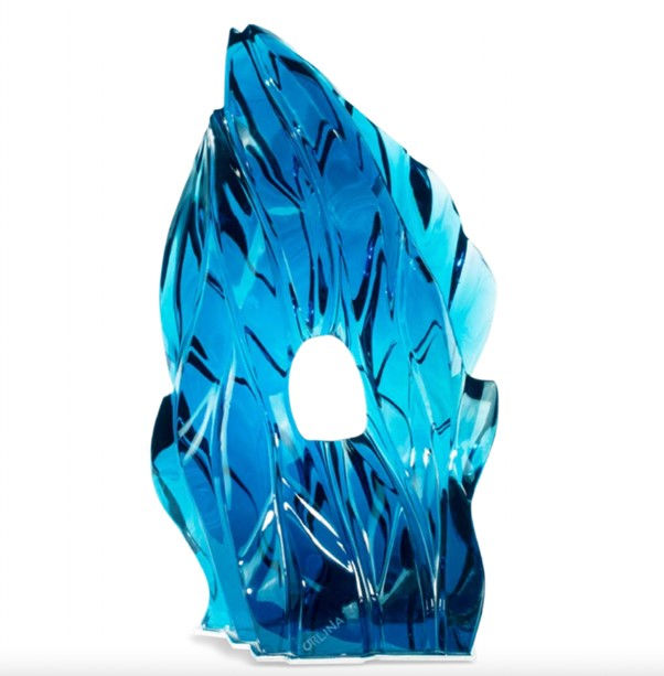 A glass sculpture by Ramon Orlina