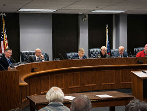 Wilmington Raises Mayor's Salary from $20,000 to $80,000