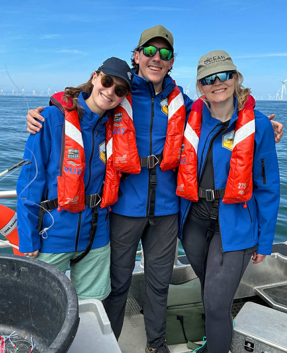 Happy EMFish crew after a successful tagging day. © David Casals
