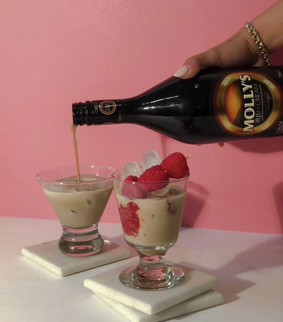 Thumbnail: Molly’s Irish Cream