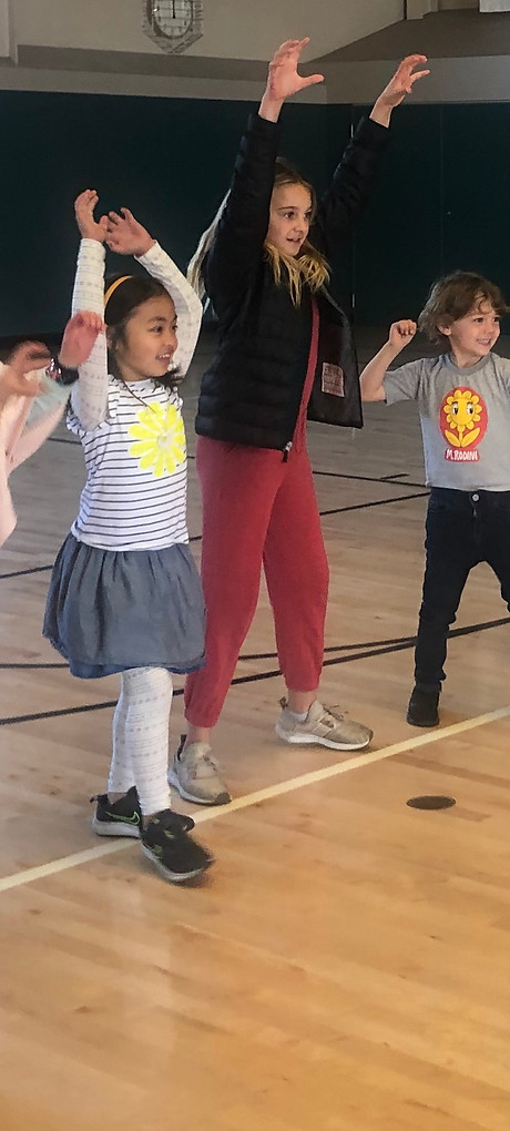Dancing 2.jpg