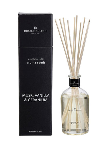 Musk, Vanilla & Geranium Aroma Reeds Black Diffuser (200ml)