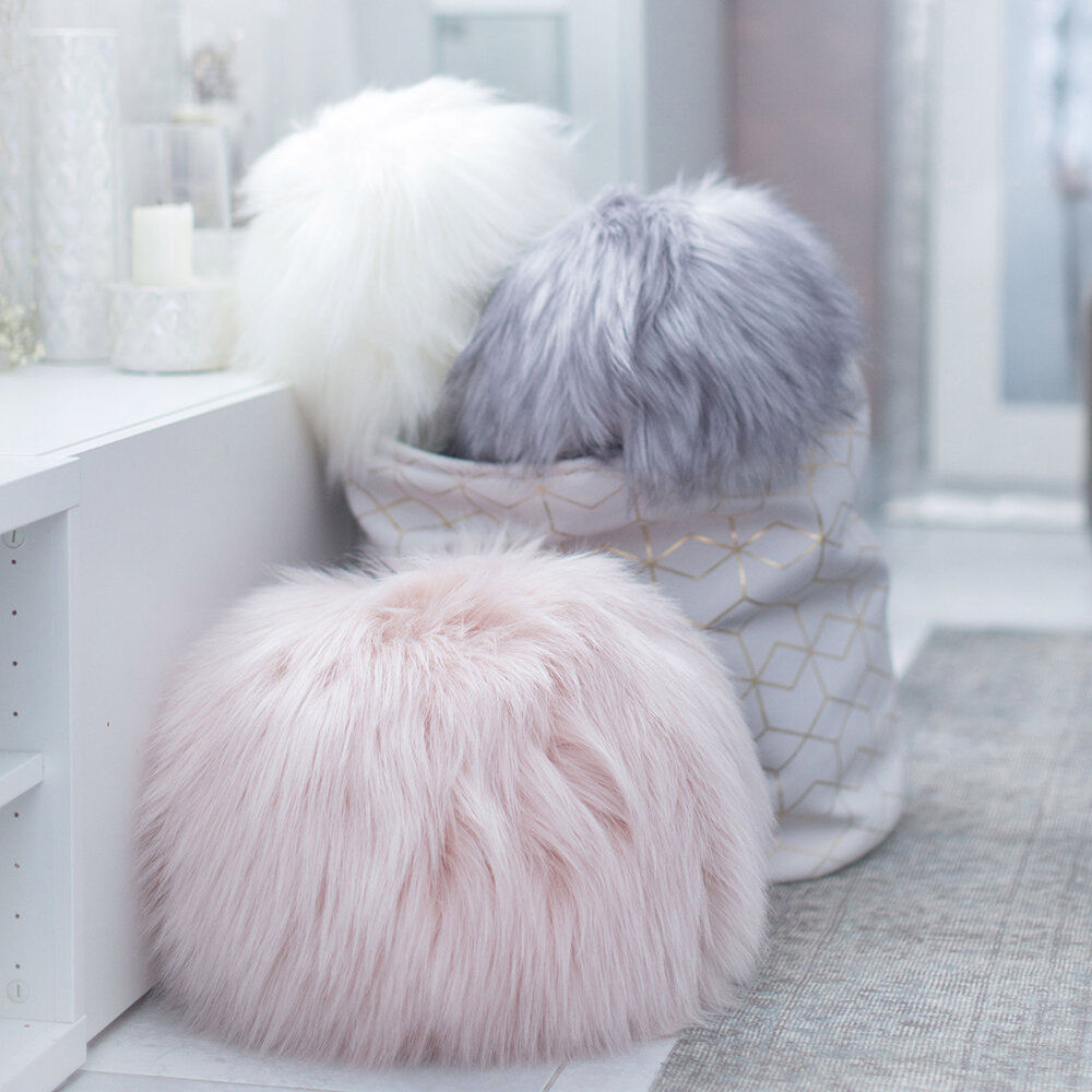 Evelyne Prelonge Faux Fur Snowball Medium Round Pillow (Himalaya Ivory)