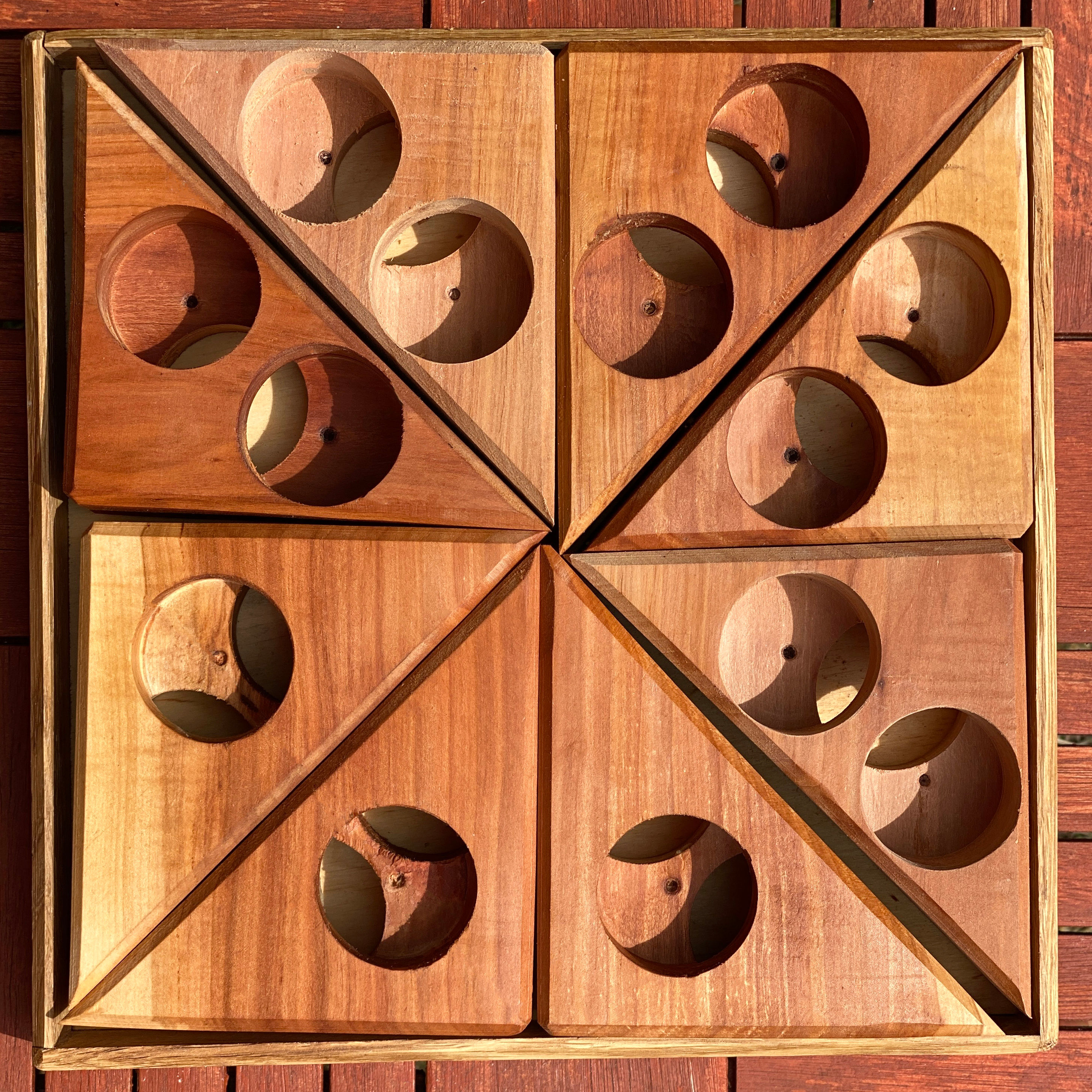 Świecznik drewniany na 8 lub 16 świec - jabłoń