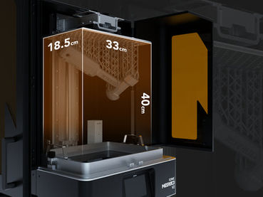 Phrozen Sonic Mega 8K V2 imprimindo protótipos industriais de grande porte com precisão 8K