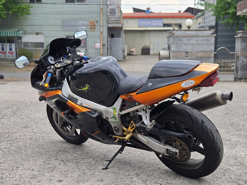 Thumbnail: Suzuki GSXR600