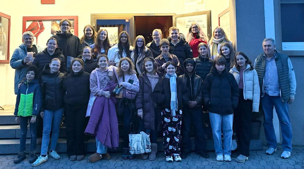 Gemeinsamer Kinobesuch als Dank für ein erfolgreiches Theaterjahr