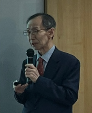 박우석 (한국과학기술원 디지털인문사회과학부 명예교수) woosukpark@kaist.ac.kr