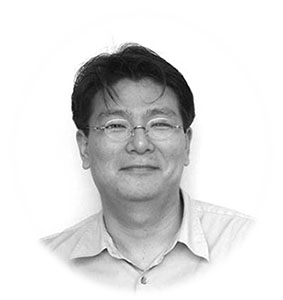이중식(서울대학교 문화예술원 원장, 융합과학기술대학원 교수)