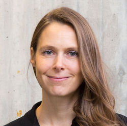 prof-lingnau-profile-2.jpeg