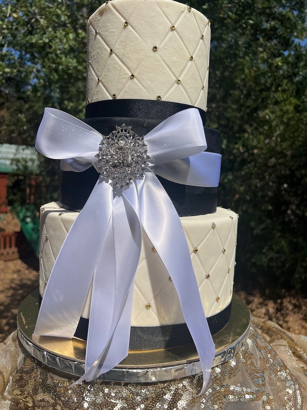 Miniatura: Luxury black &white faux cake (cod 8897)