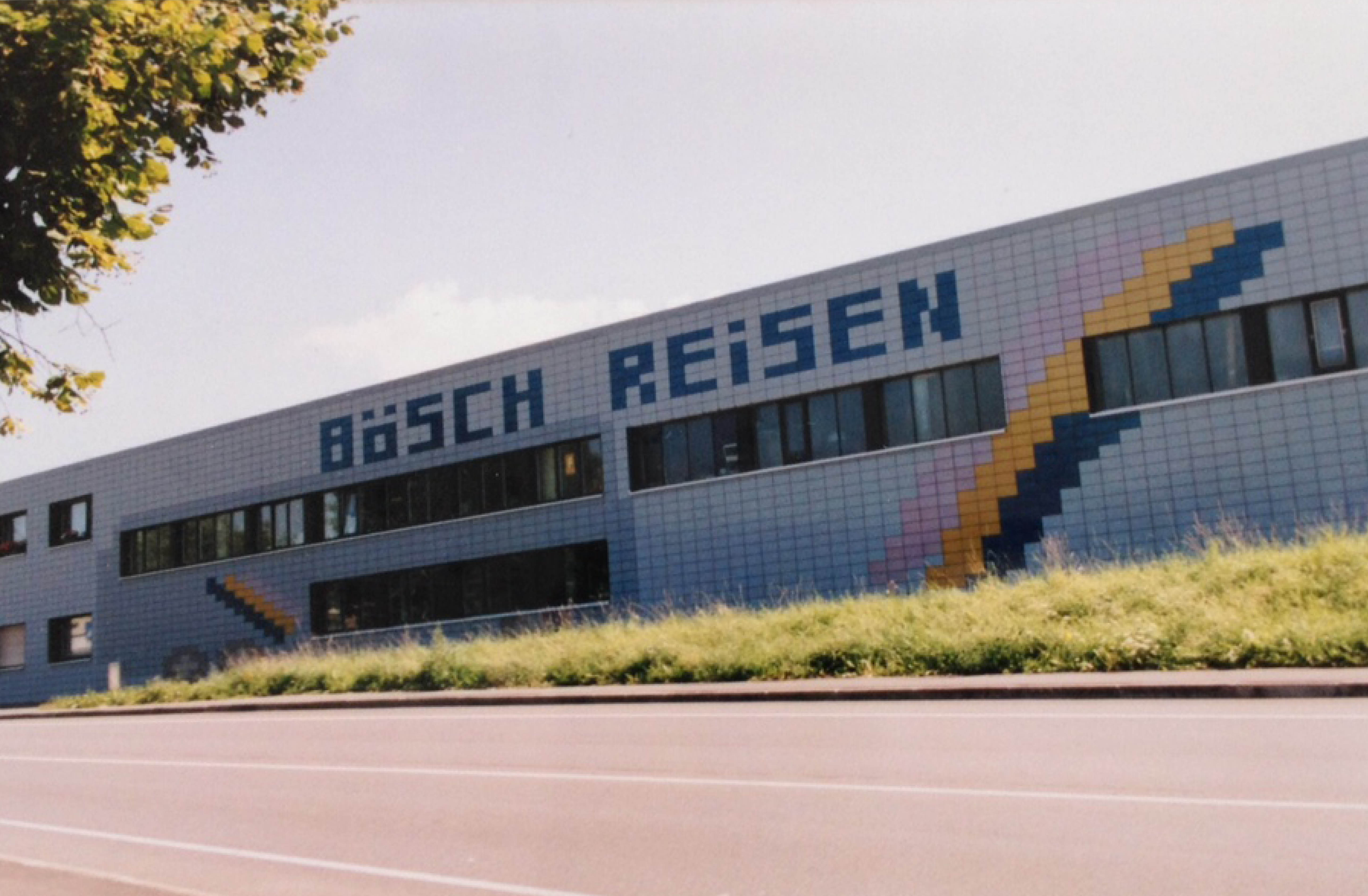 1999