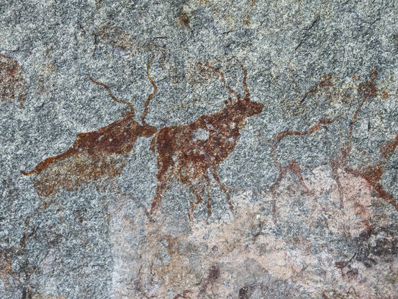 Bild von Felszeichnungen in Domboshava in Simbabwe. Picture of rock paintings in Domboshava in Zimbabwe.