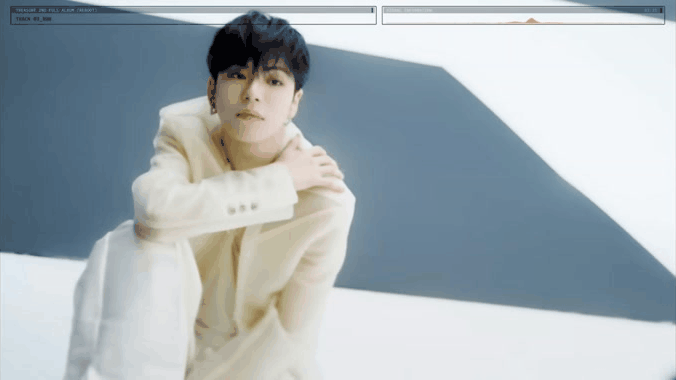 GIF_20240918_220647_636.gif