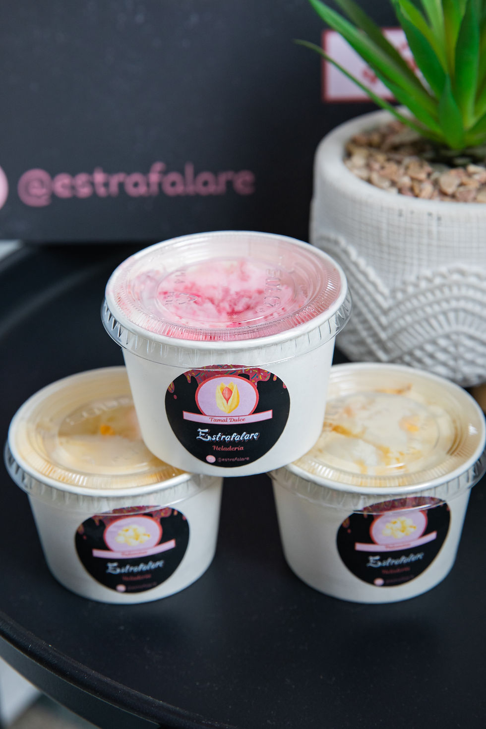 ESTRAFALARE-1.jpg