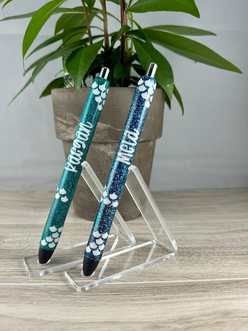 Mermaid Scales Glitter Epoxy Pen