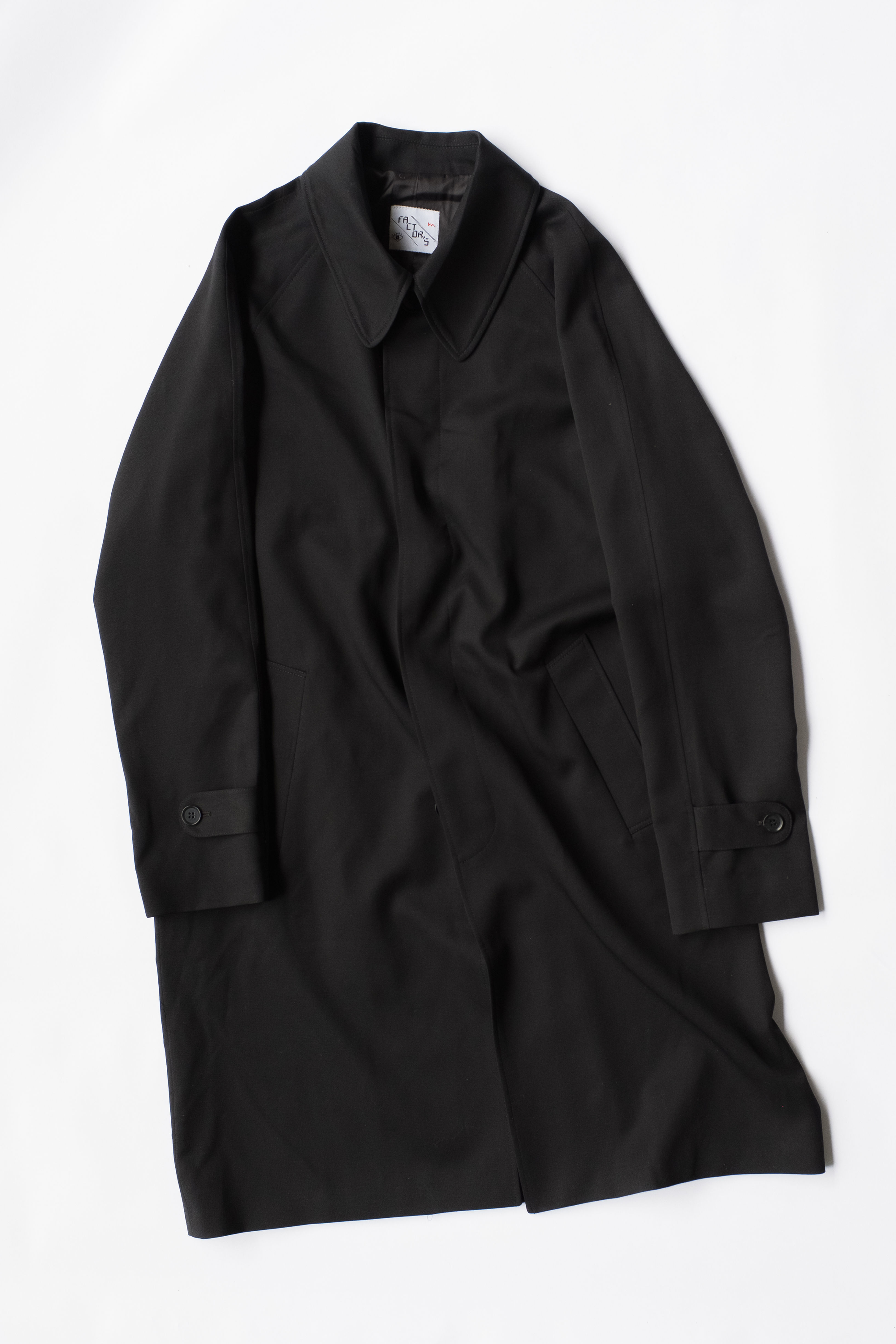 Factor's Balmacaan in Black Wool