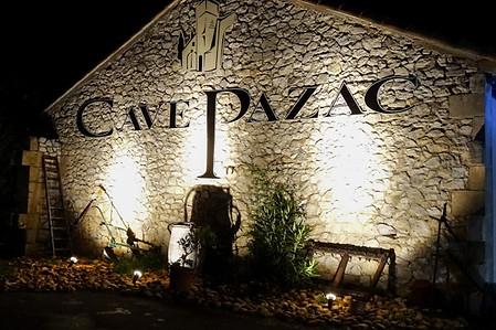 fronton-pazac-nuit.jpg