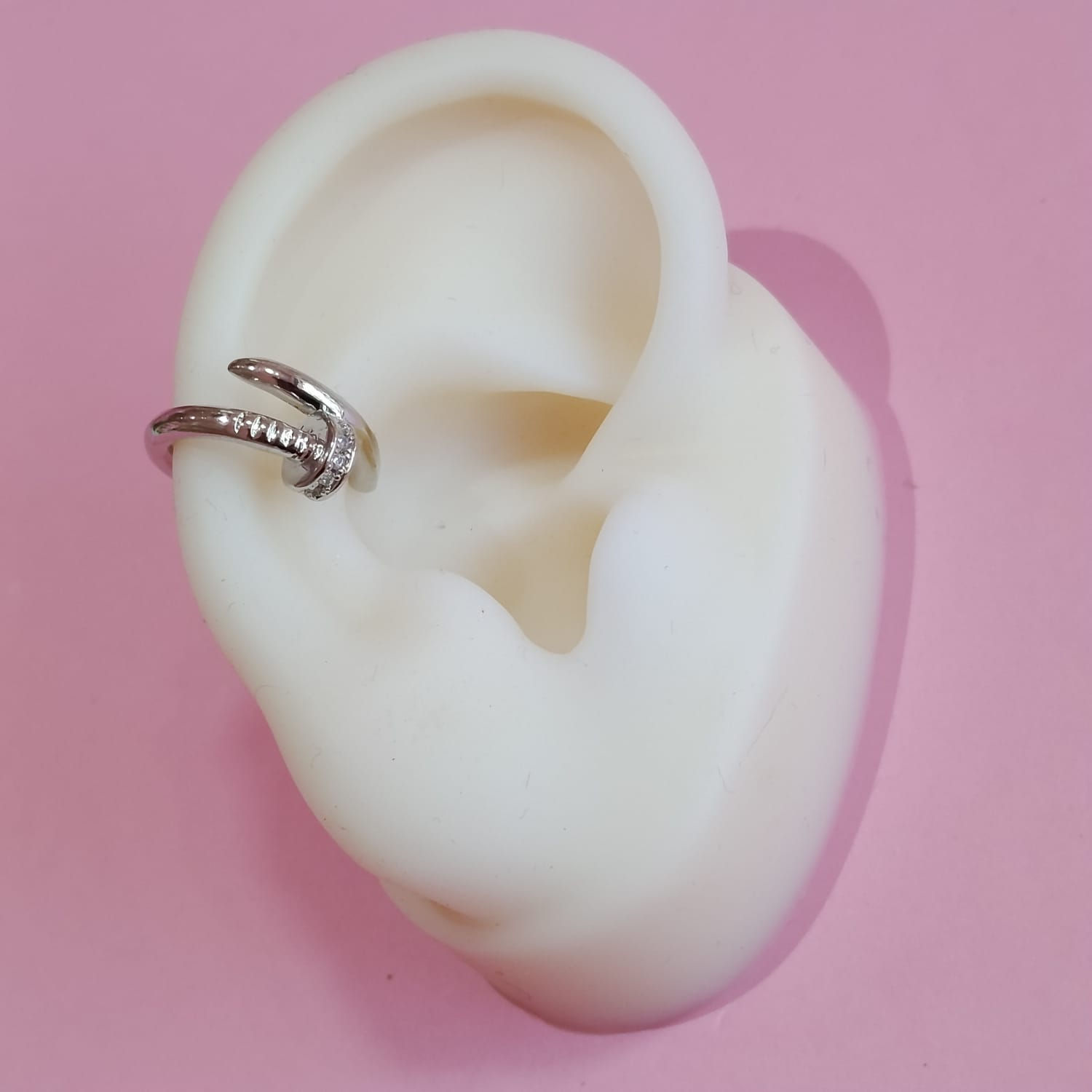 ARETE EARCUFF CLAVO