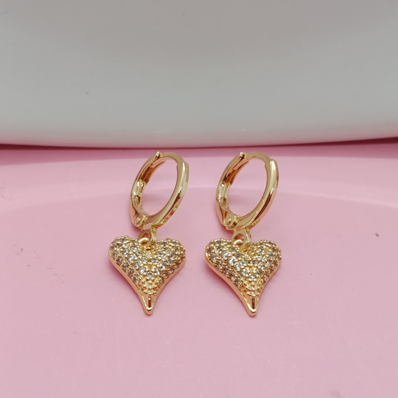 ARETE CANDONGA CORA CIRCONES