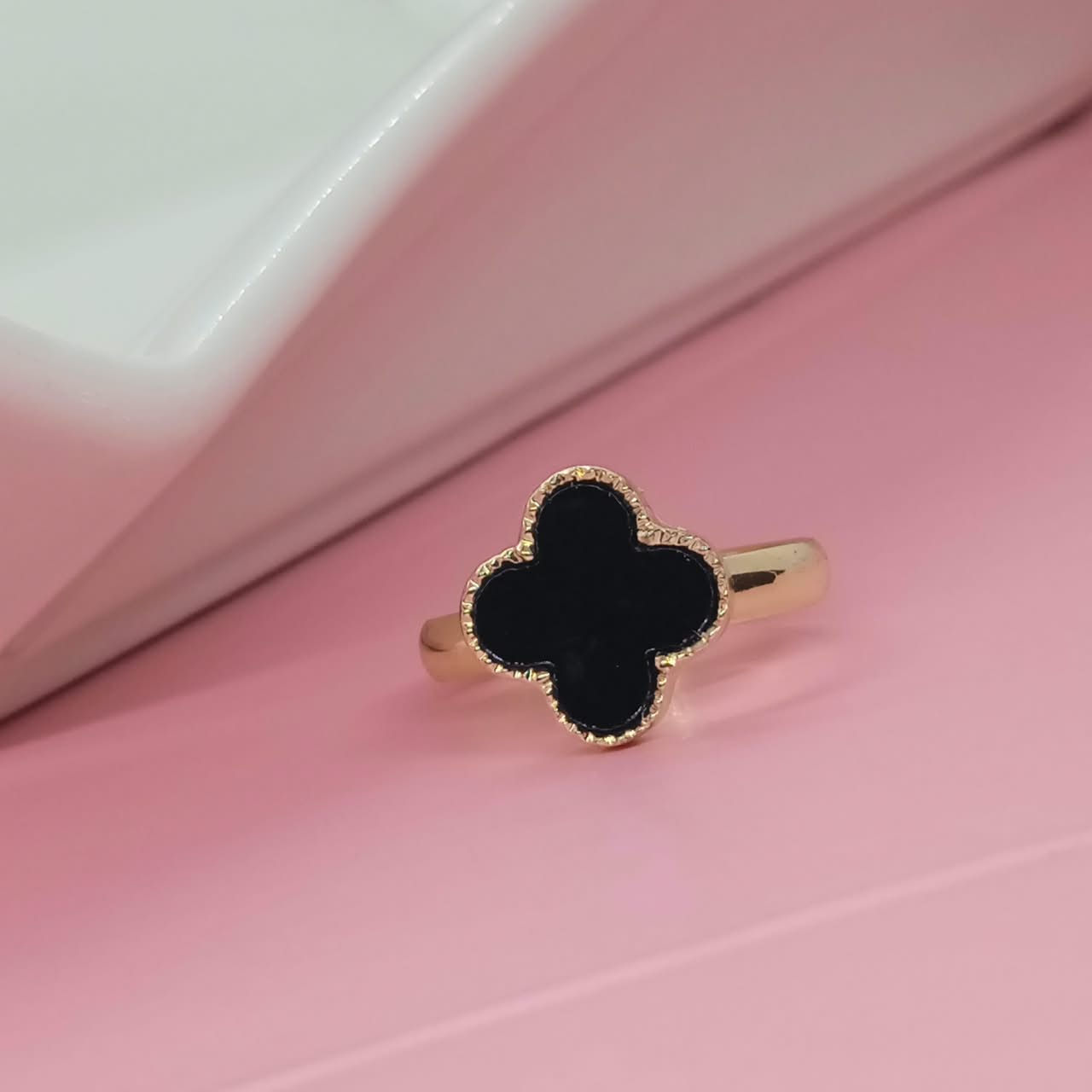 ANILLO TREBOL OSCURO