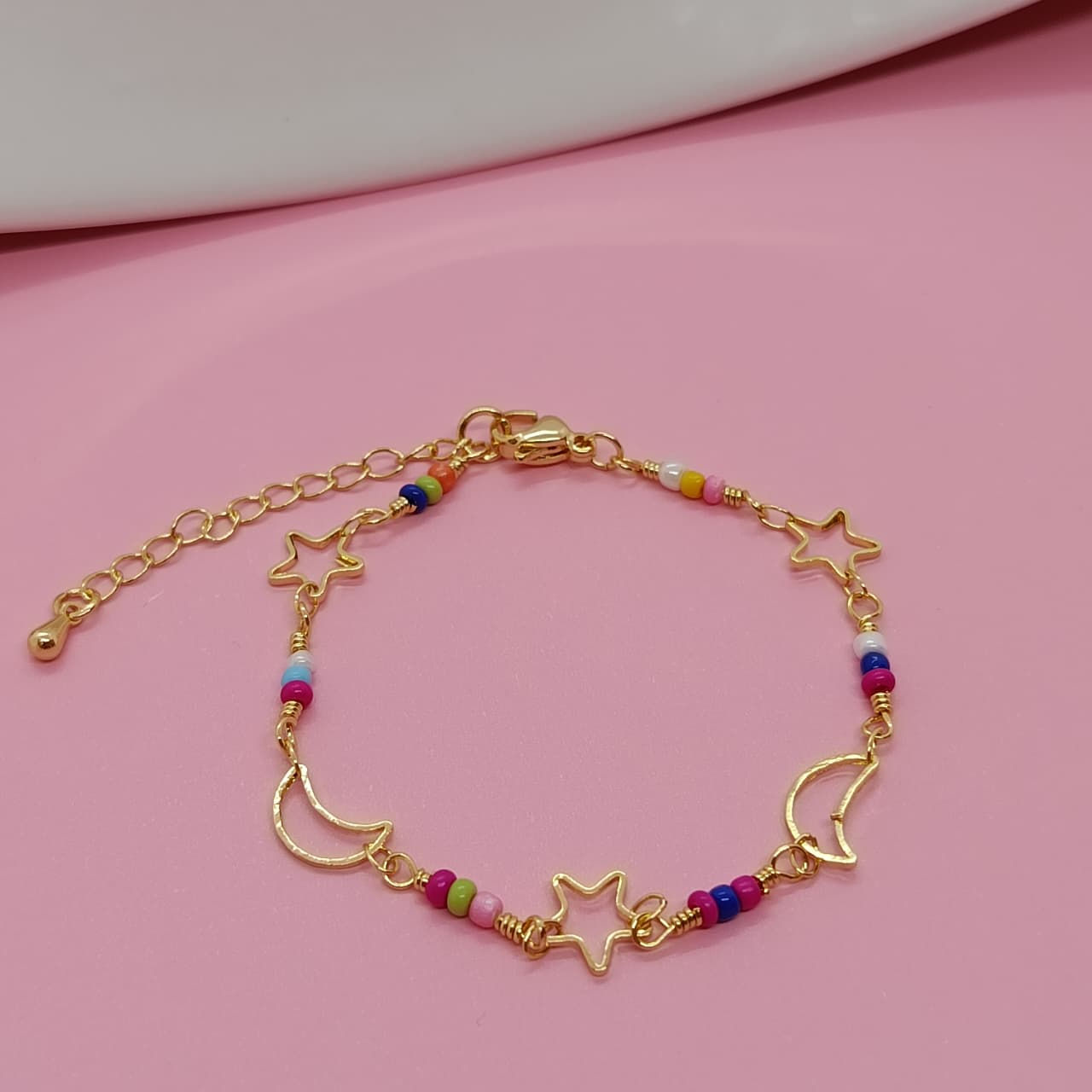 PULSERA LUNA Y ESTRELLA COLORES