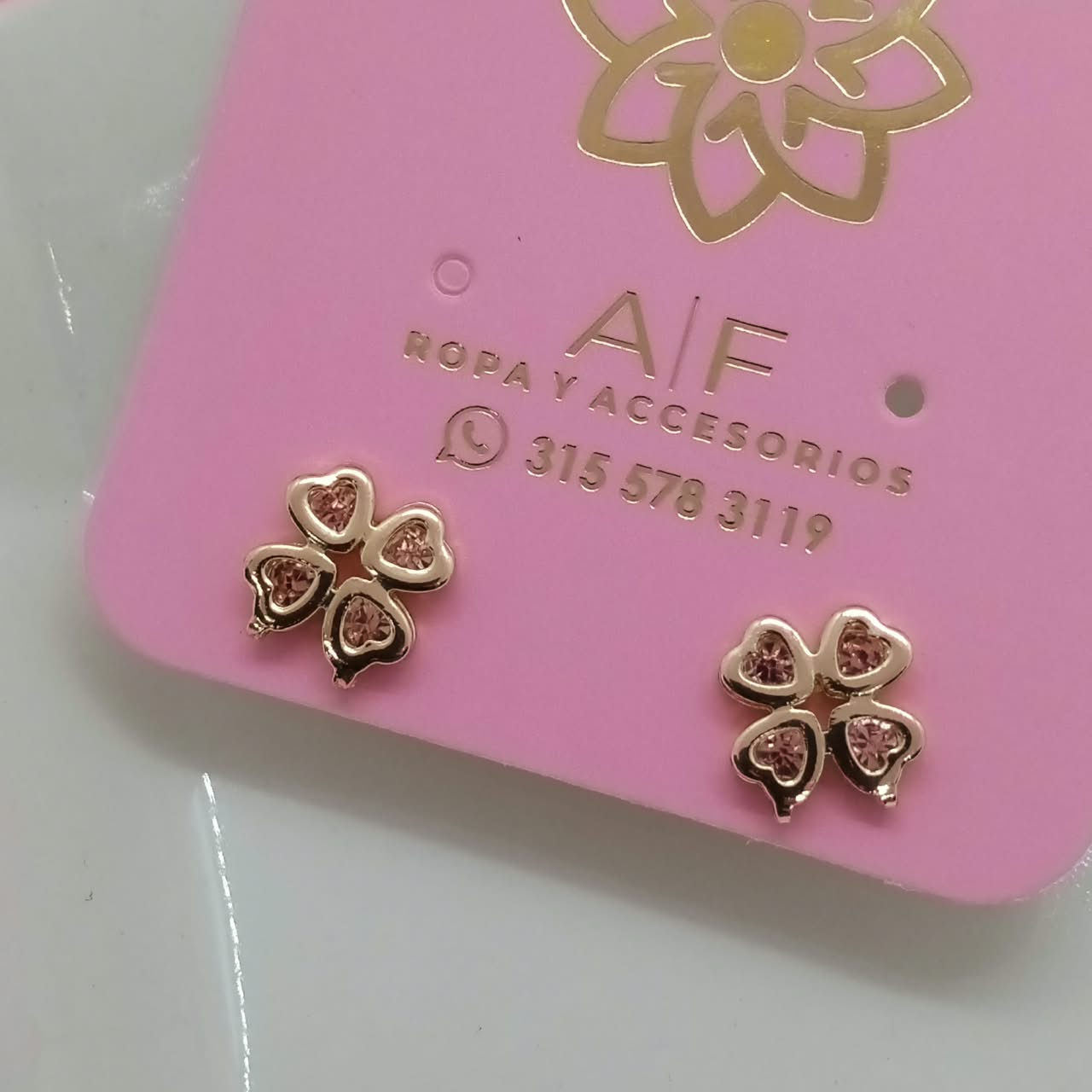 ARETE TOPO TREBOL ROSA