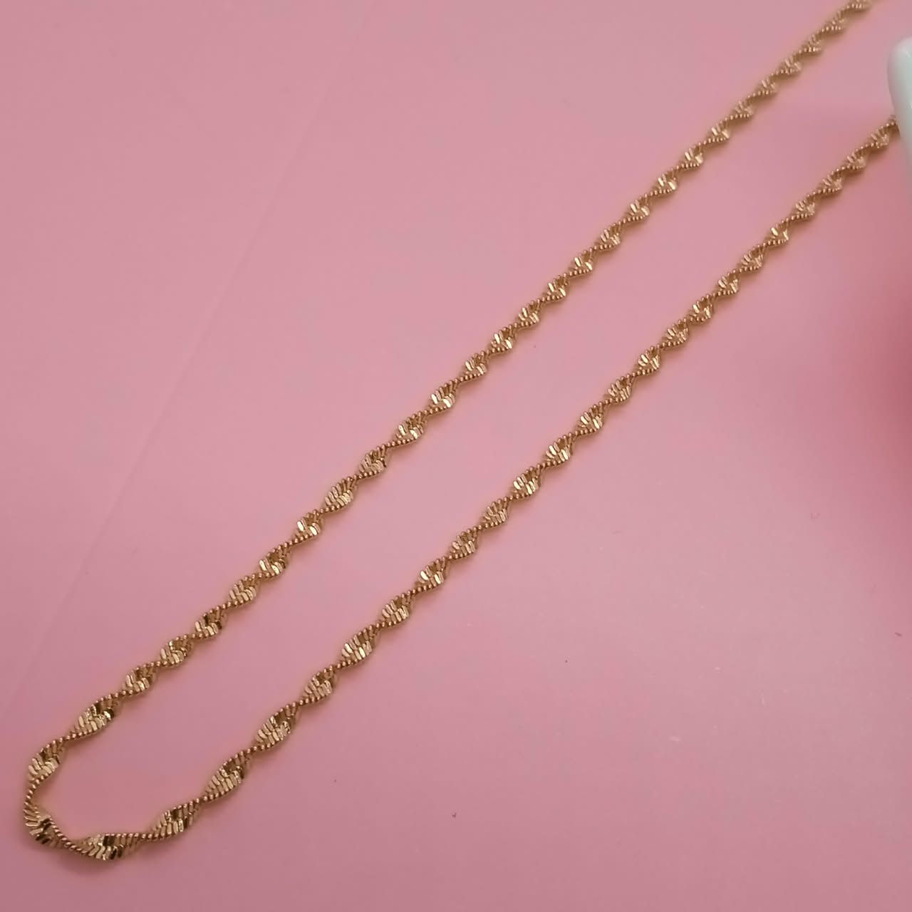 CADENA ENTORCHADA