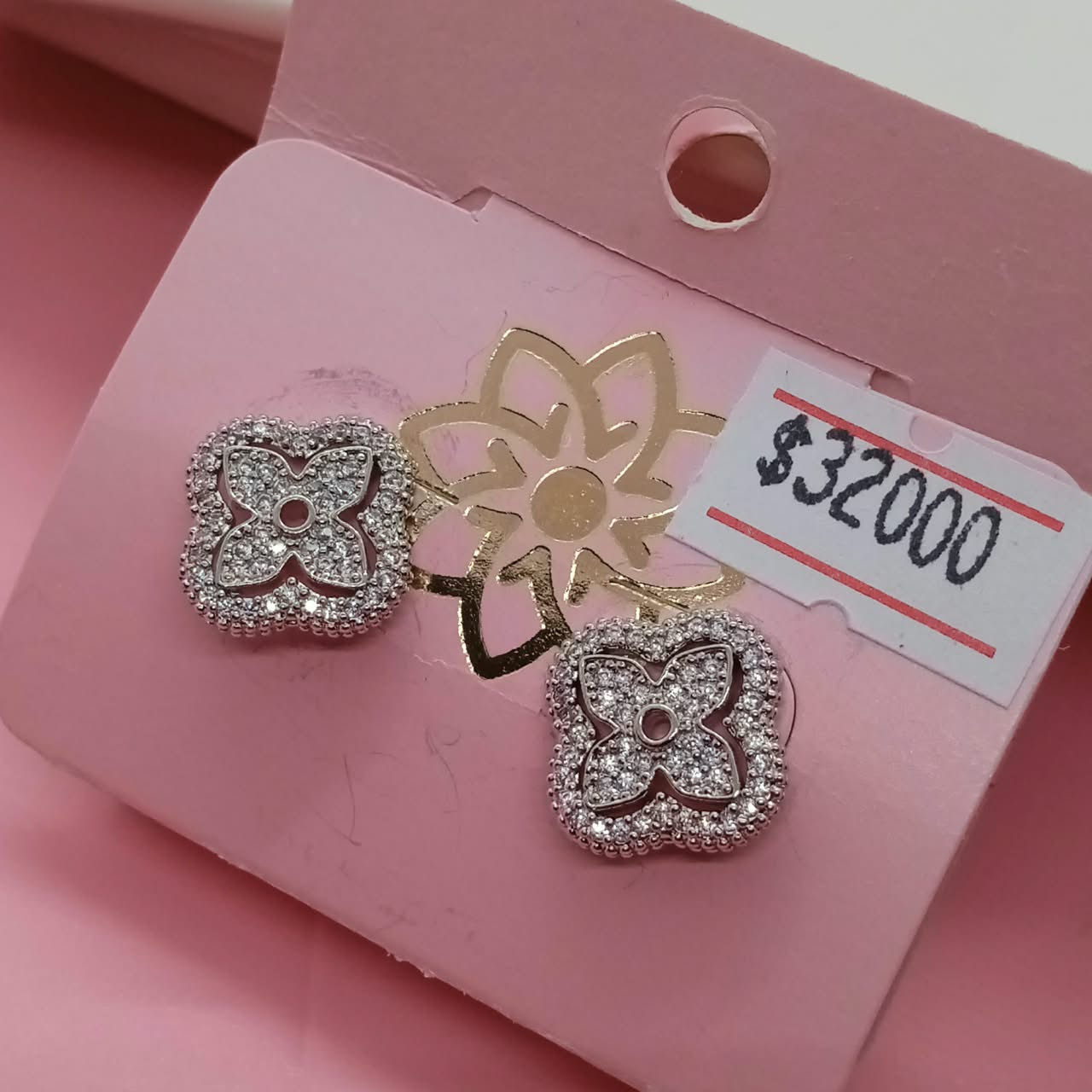 ARETE TOPO TREBOL PLATEADO CIRCONES