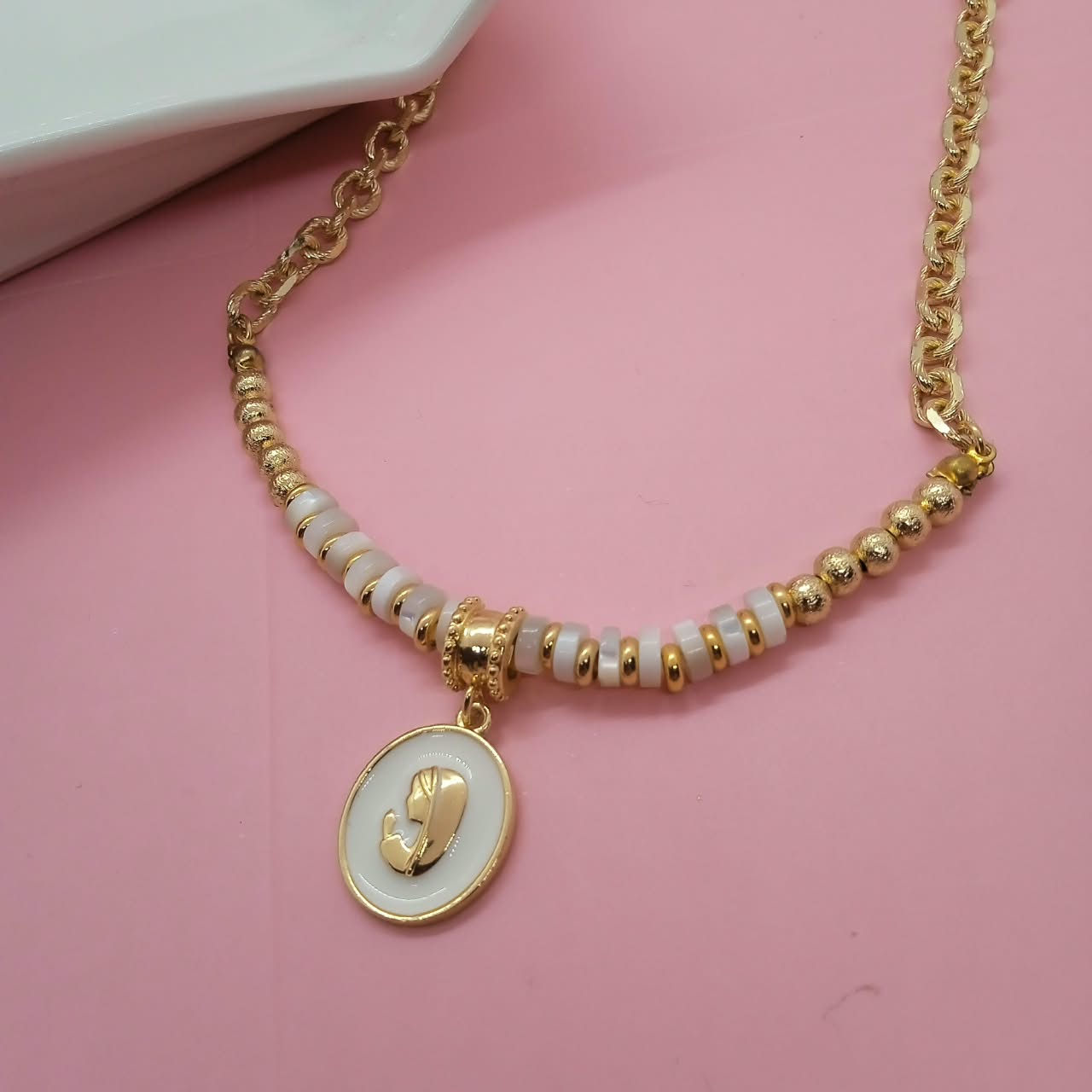 CADENA VIRGEN BLANCA
