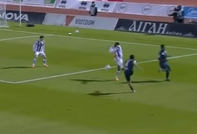 Αν είναι δυνατόν – Ξεκινάει από χέρι του Μπάμπα η αντεπίθεση για το 2-3 του ΠΑΟΚ στη Λιβαδειά! (VIDEO)