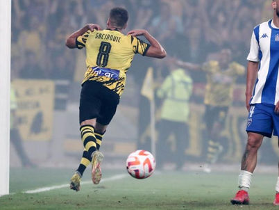 Στο Μουσείο Ιστορίας της ΑΕΚ η φανέλα του Γκατσίνοβιτς από το πρώτο παιχνίδι της OPAP Arena (φωτό)