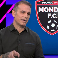 «Η ΑΕΚ διαχειρίστηκε άψογα το ματς - Εντυπωσιακή η νοοτροπία που έχει περάσει ο Νίκολιτς» (video)