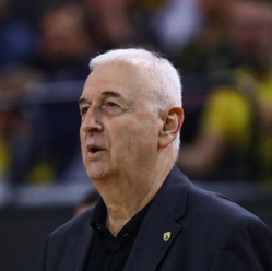 Σάκοτα: «Όταν είσαι πίσω στο σκορ, απλά παλεύεις - Τα παιδιά το έκαναν και βρήκαν τον τρόπο»