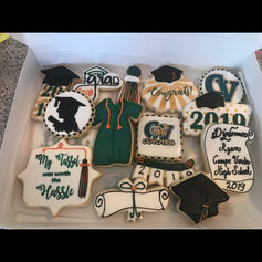 Decorated Sugar Cookies to celebrate graduations