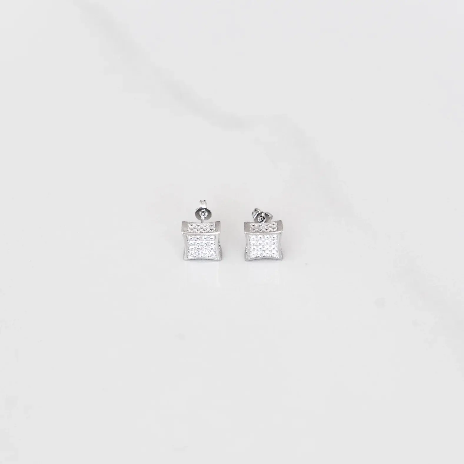 ICED SQUARE EARRINGS - WHITE GOLD (PAIR)
