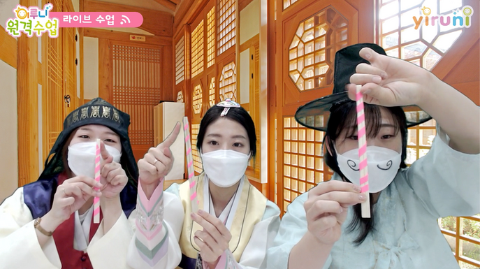 스크린샷 2021-10-12 오후 4.27.01.png