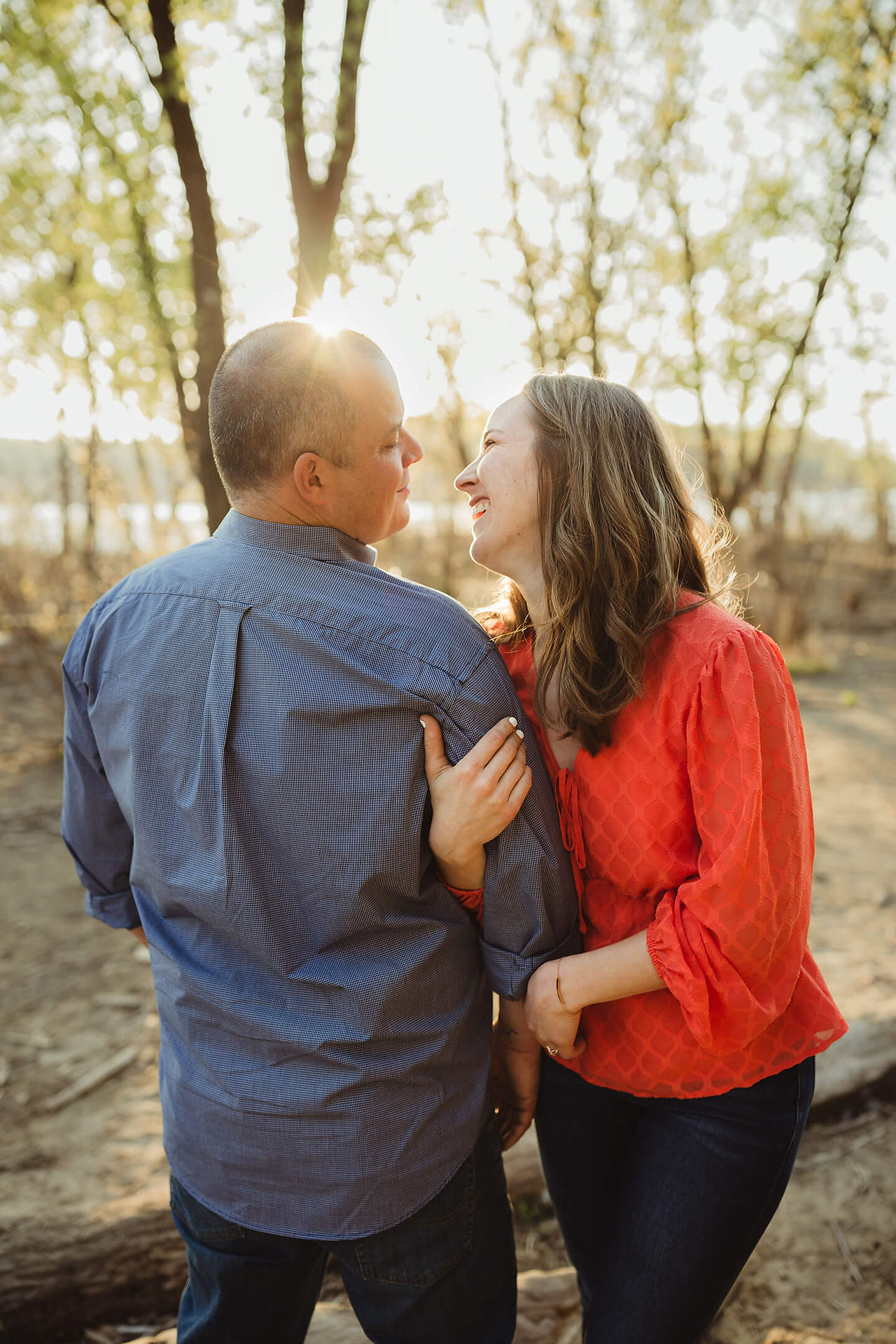the best Louisville, KY engagement photographer