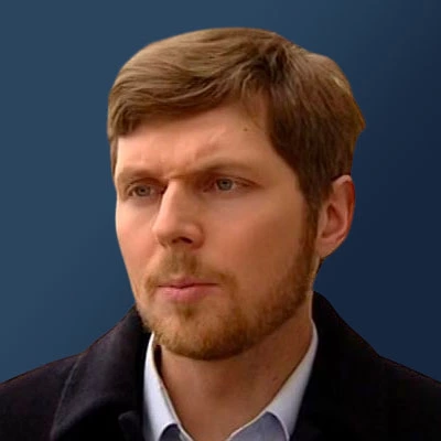 aroslaw-Cwiek-Karpowicz-400x400-image-blue.webp