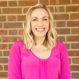anne-marie-dinardo-chiropractor.webp