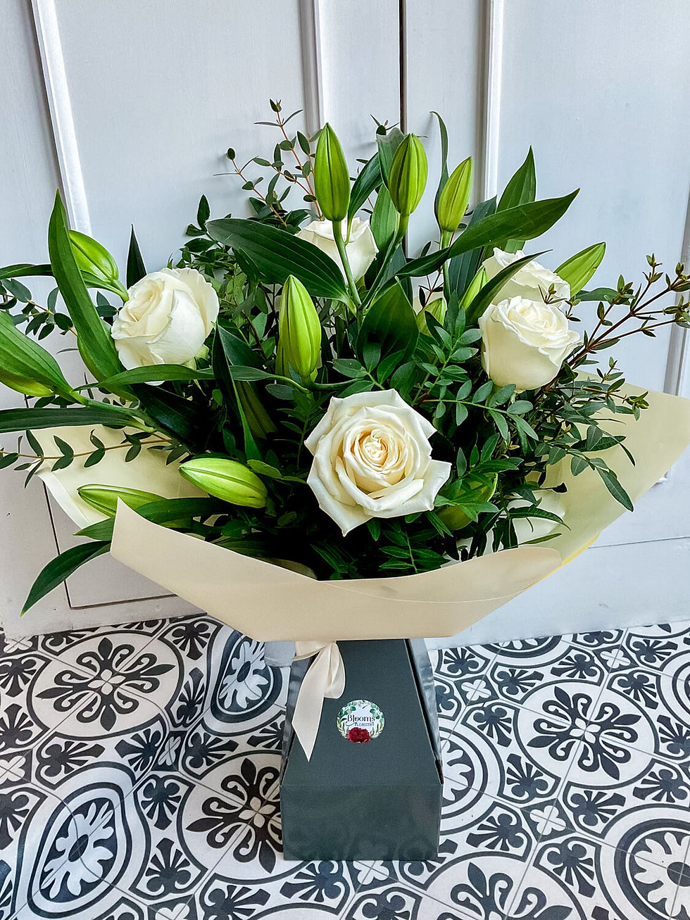 Thumbnail: Lilies and Roses