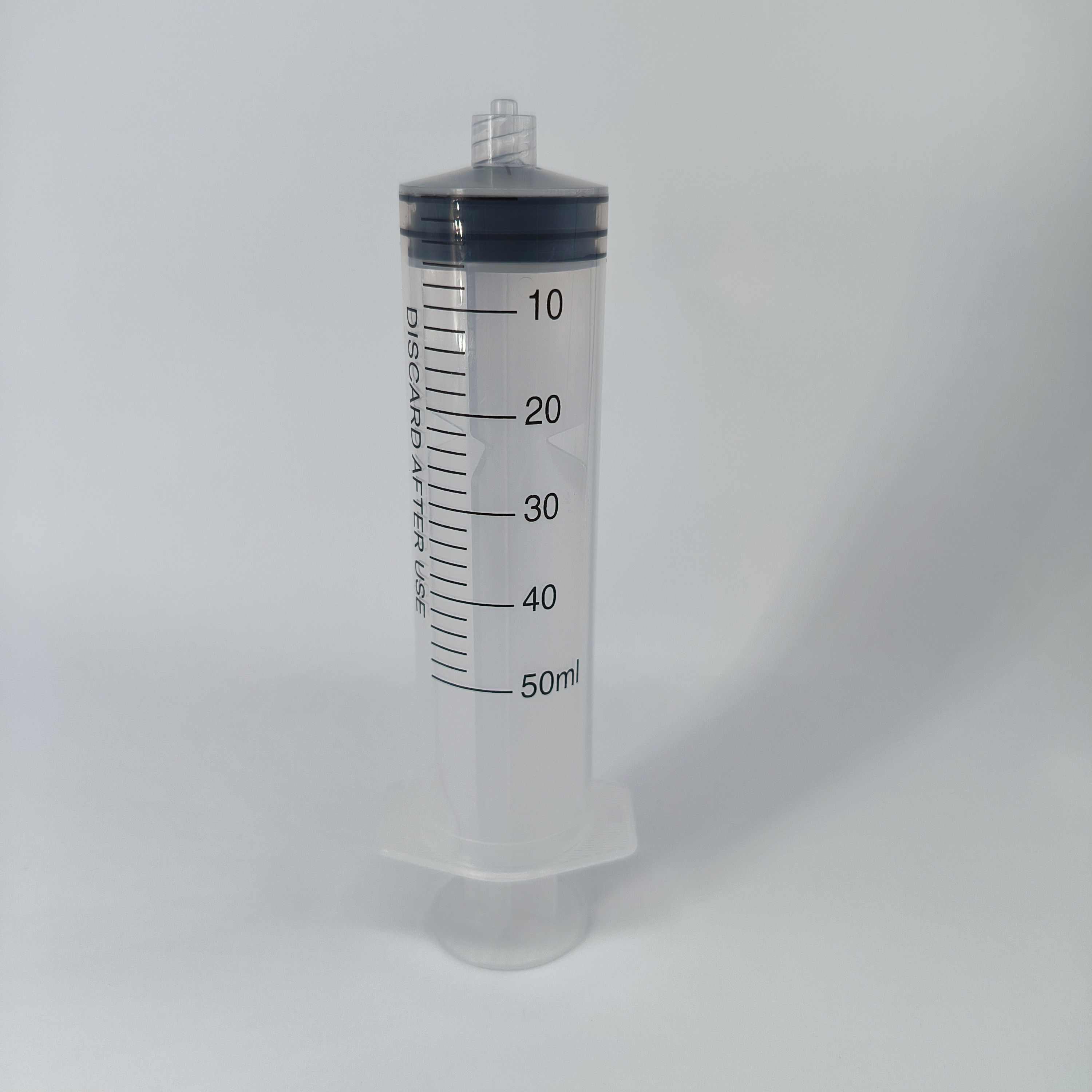   25 מזרק 50 מ"ל  LUER LOCK 