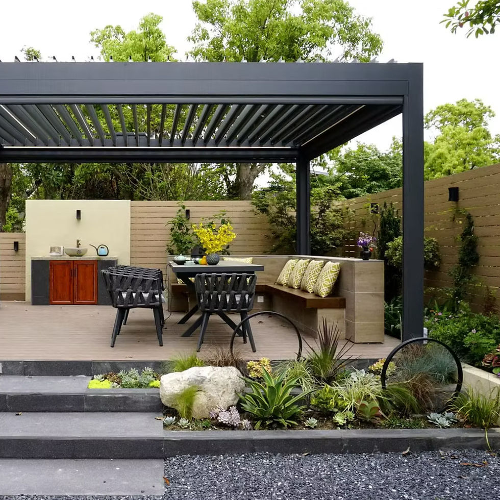 terraza con pérgola bioclimática- biotérmica color gris oxford